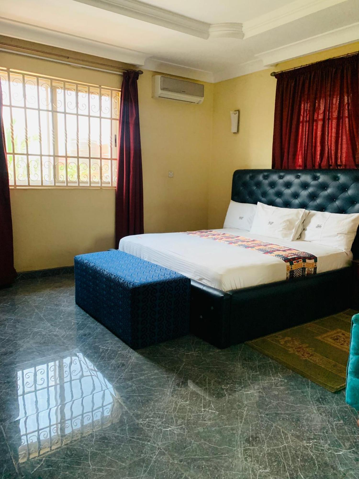 Dc Ambassadors Hotel Dawhwenya Εξωτερικό φωτογραφία