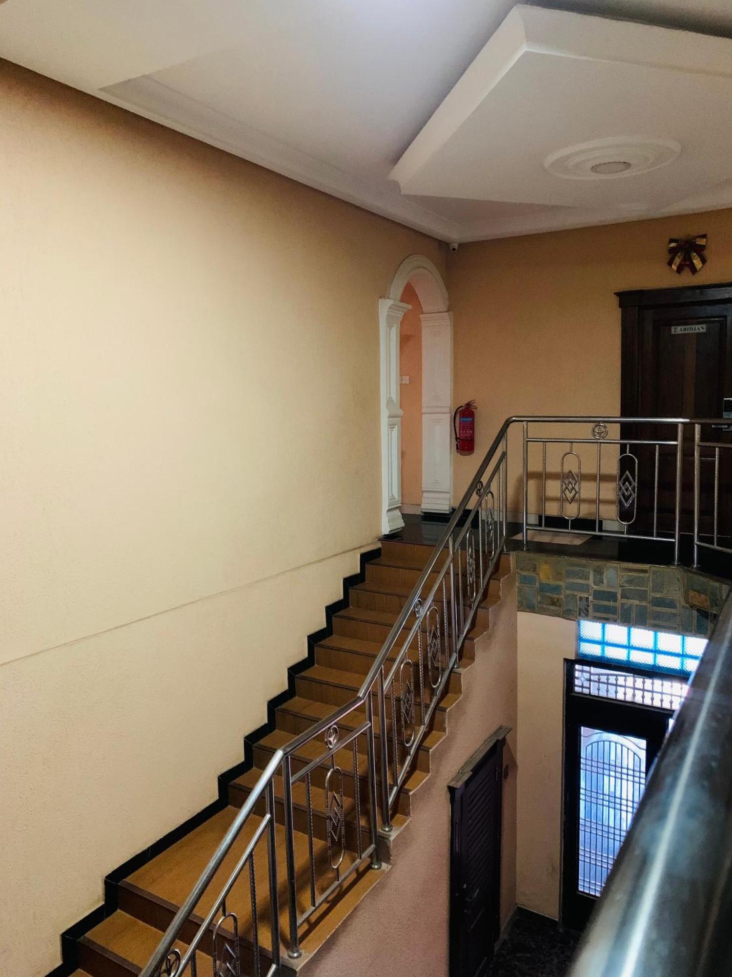 Dc Ambassadors Hotel Dawhwenya Εξωτερικό φωτογραφία