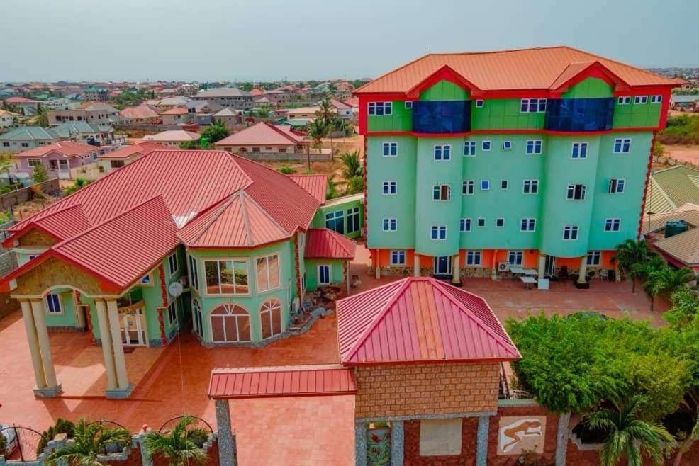 Dc Ambassadors Hotel Dawhwenya Εξωτερικό φωτογραφία